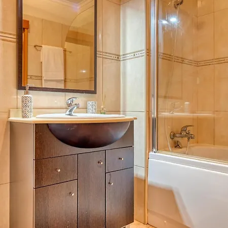 Baia Machico, A In Madeira