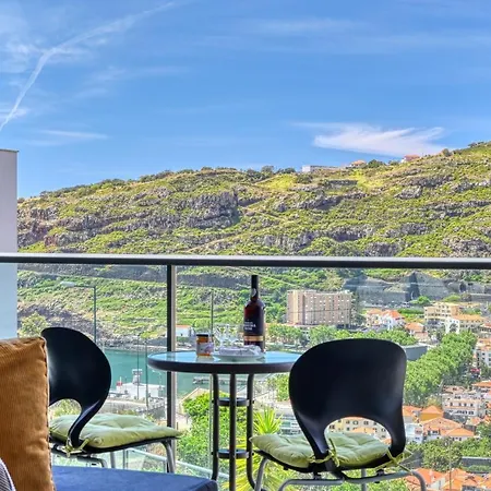 Baia Machico, A In Madeira Апартаменты Машику