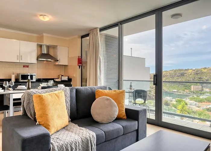 Baia Machico, A In Madeira